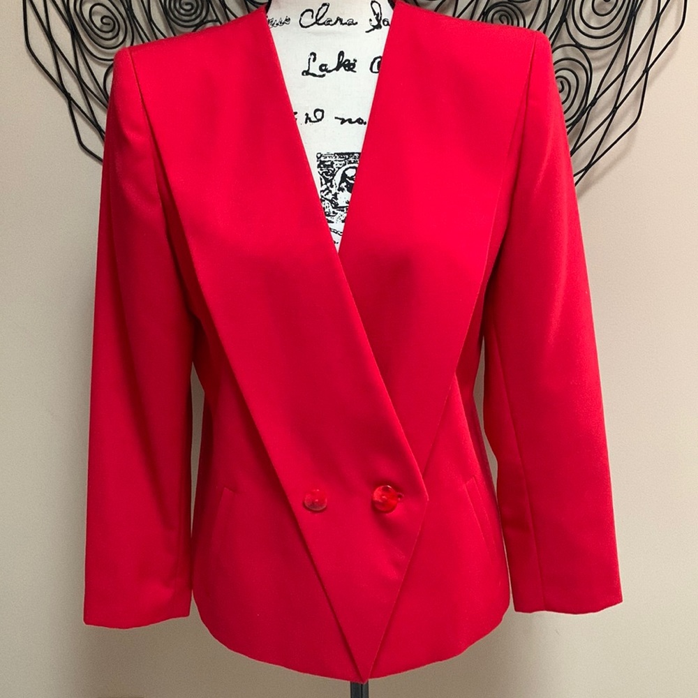 ♥️Classic 80’s Vintage Sasson V Shape Suite Jacket Size Medium Petite
